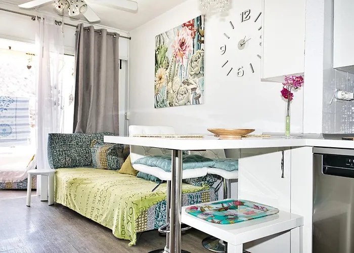 Malibu 2 Con Aire Acondicionado, Campo De Tennis Y Piscina Con Solarium Daire *