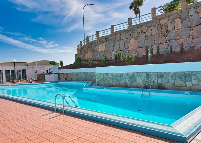 Malibu 2 Con Aire Acondicionado, Campo De Tennis Y Piscina Con Solarium Daire