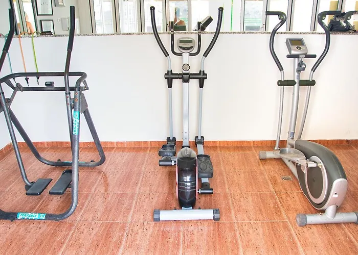 Daire Malibu 2 Con Aire Acondicionado, Campo De Tennis Y Piscina Con Solarium